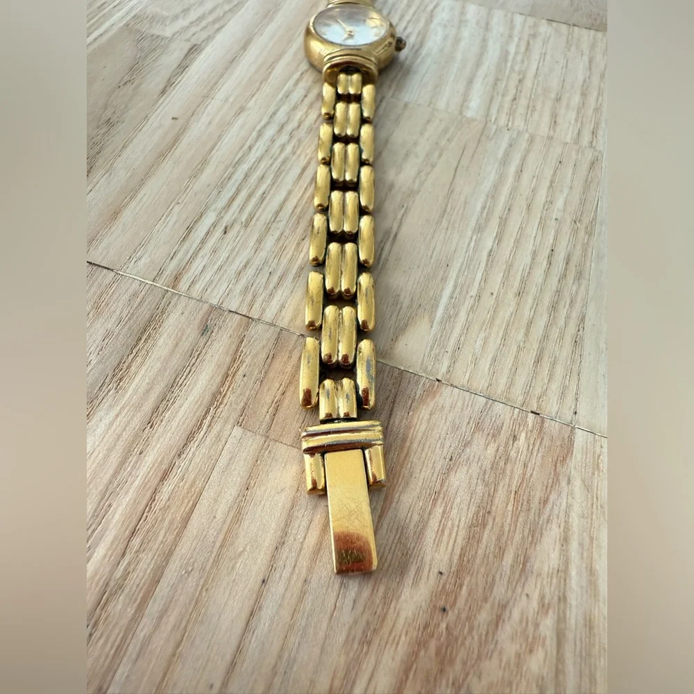 Rare vintage Armitron ladies reversible metal two tone watch NEW BATTERY